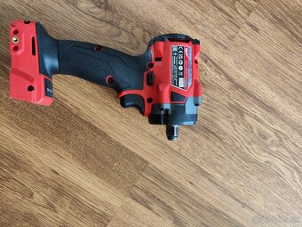 Predam razovy utahovak Milwaukee M18 FIW2F12-0X - 3