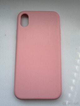 Iphone XR 64gb Bez škrabančeka Nosený v kryte a so sklom - 3