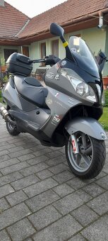 Aprilia atlantic500  sprint - 3