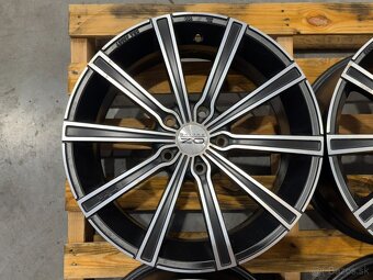 R17 5x112 (66.5) O.Z racing Lounge 10 - 7.5J ET50 - 3