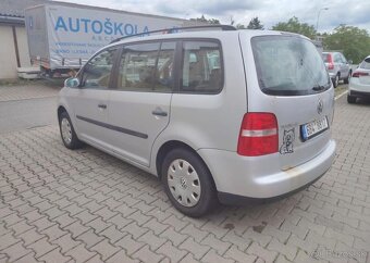 Volkswagen Touran 1.6i 75KW,COMFORT,CZ,Tempomat benzín - 3