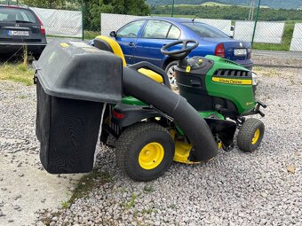 John Deere S240 - 3