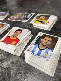 Ponúkam futbalové samolepky PANINI - 3