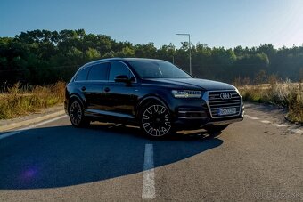 Audi Q7 3.0TDI S-LINE tiptronic - 3