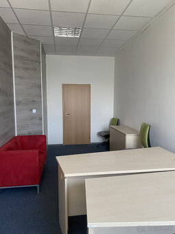 Exkluzívne kancelárske priestory - 17 m2 - v centre mesta - 3