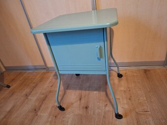 Retro stolík v dobrom stave - 3