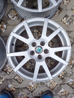 Disky R16 5x100 Spider - 3