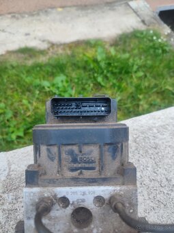 Abs kocka Kia sorento - 3