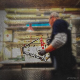 Brigádnik do dielne/lakovne v MAMO Carbon - 3