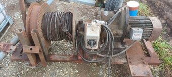 Stavebný navijak aj na oranie - 3