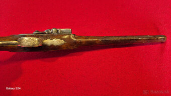 KRESADLOVÁ PIŠTOL - 3