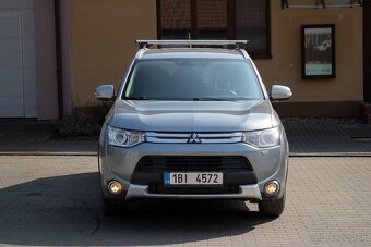 Mitsubishi Outlander 2.2 DI-D 2015 - 3