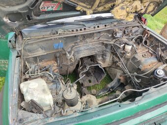 Suzuki Vitara 1.6 16v rozpredám - 3