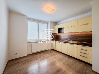 1-izbový byt 40m2 , kompl. rekonštrukcia, Košice-Staré mesto - 3