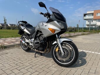 HONDA CBF 600 SA - verzia s ABS, 57kw, r.v. 2004 - 3