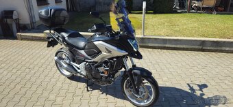 Honda nc 750x - 3
