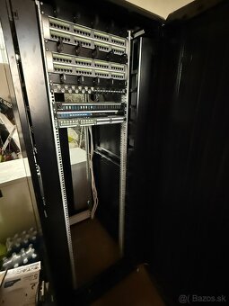 Rack Environ SR800, Skriňa - 3