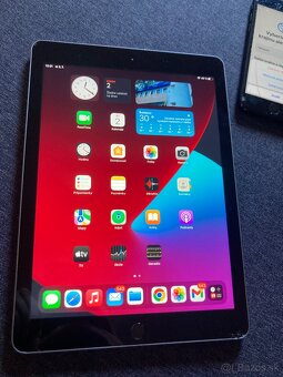 iPad 5. generácie 32GB - 3