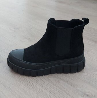 Topánky čierne členkové. - 3