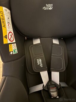 Britax Romer Dualfix M i-SIZE autosedačka - 3