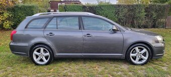 Toyota Avensis combi, 2.2 D4D,110kW, vyborny stav, - 3