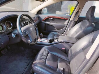 Volvo XC70 2,4 136kw- Náhradní díly - 3