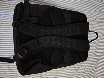 HP batoh na 17,3" notebook - 3