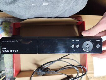 Satelitný prijímač ariva - 3