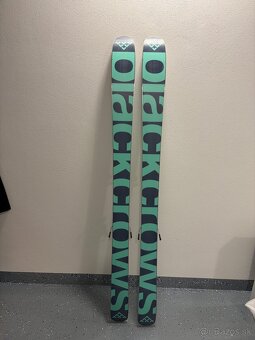 Black Crows Atris 184 cm + viazanie Fritschi Tecton + pásy - 3