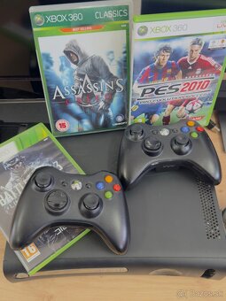 Xbox 360 Elite + 2 ovládače + 3 hry - 3