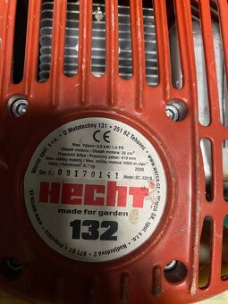 Krovinorez hecht132 - 3