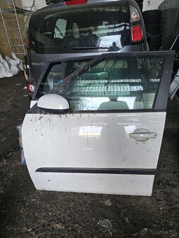 4x dvere ŠKODA FABIA 2 - 3