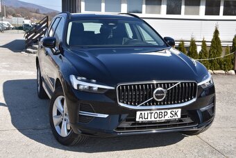Volvo XC60 2.0 B4 mHEV Momentum A/T - 3