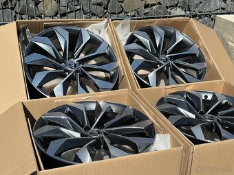 ✅ 5x112 r20 Skoda Kodiaq nádherná nova sada - 3