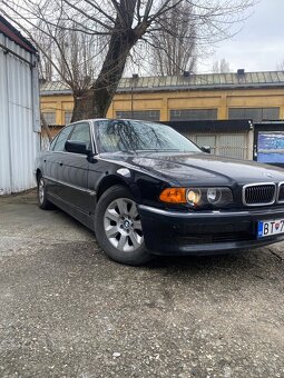 Predám BMW E38 735i V8 - 3