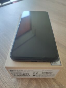Motorola Edge 30 Neo 8GB/256GB - 3