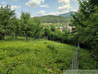 SLNEČNÁ ZÁHRADA V ZÁHRADKÁRSKEJ OSADE PRIAMO V POVAŽSKEJ B - 3