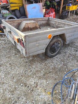 Predám prívesný vozík - 3