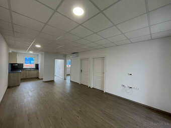 Na prenájom dom v Skalici s parkovacím miestom, terasou - 3