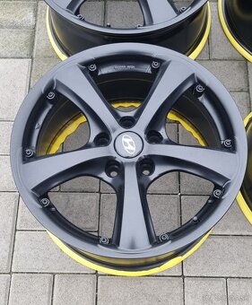 5x114,3 R17  8J ET45 - 3