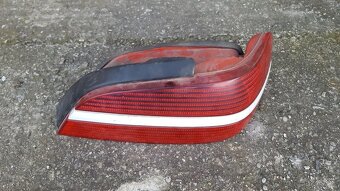 Zadné svetlo peugeot406 - 3