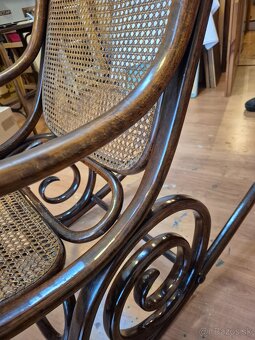 Predám hojdacie kreslo - 3