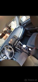 Predám Mitsubishi lancer - 3