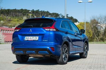 Mitsubishi Eclipse Cross PHEV 4x4 INSTYLE 2023 – AWD - 3