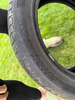 Letné a zimné pneumatiky 235/50R19 99V - 3
