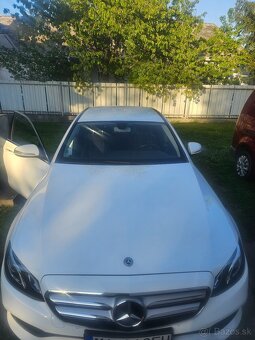 Mercedes - Benz E 220 cdi 4 matic - 3