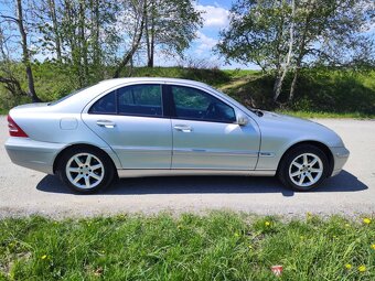 Mercedes Benz C - 3