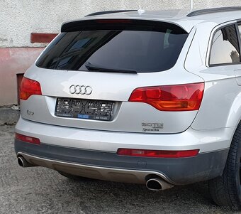 Audi Q7 - 3