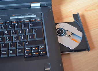 Retro notebook Lenovo 3000 N200 - 3