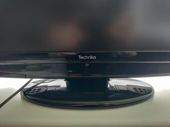 LCD TELEVÍZOR - 3